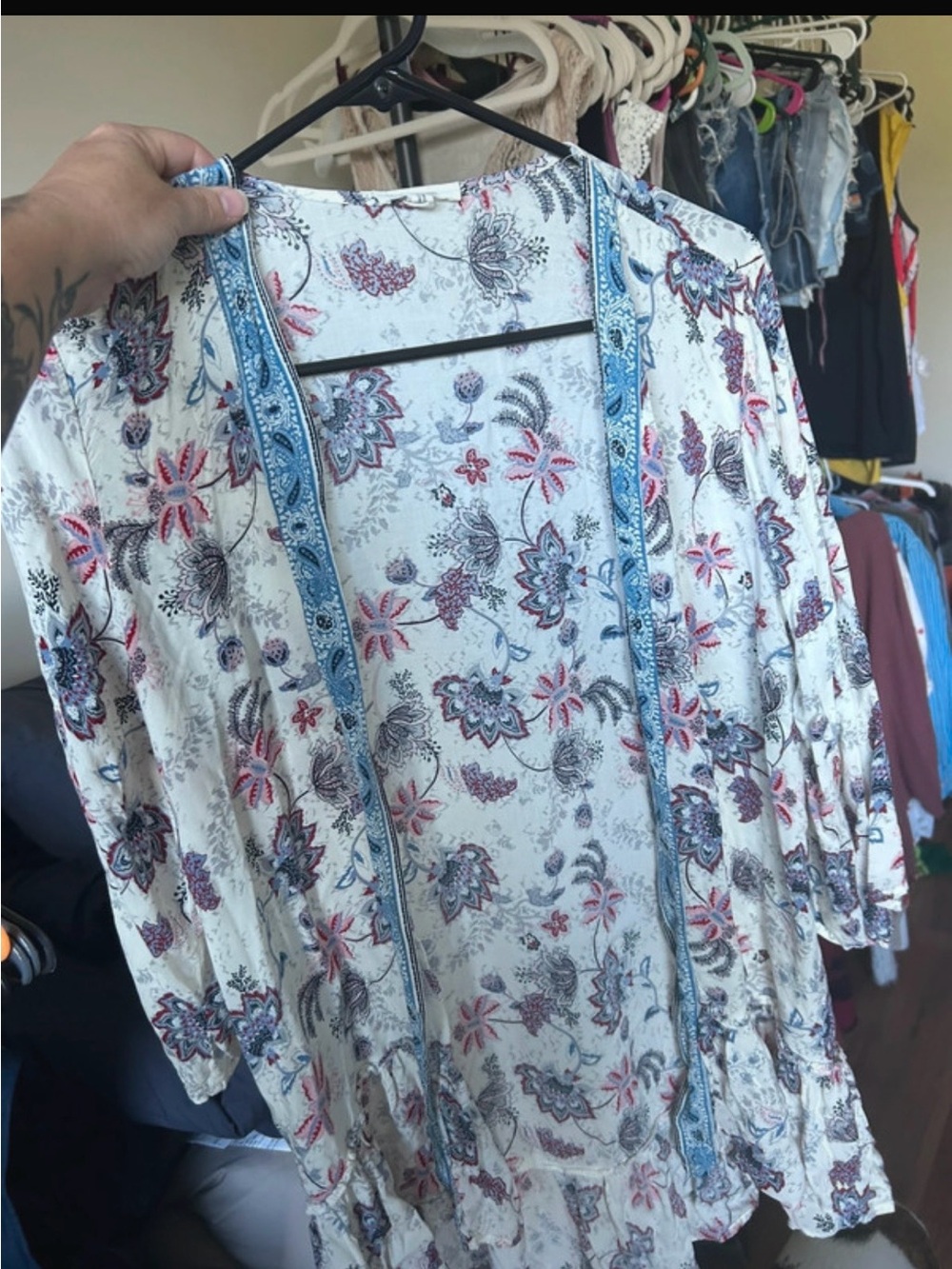 Maurices White Boho Floral Open-Front Tunic with Blue Trim